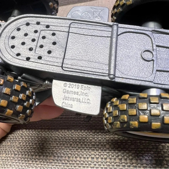 Fortnite Quadcrasher ATV Vehicle 2019 Epic Games Jazwares 4 Wheeler tested - Picture 4 of 4